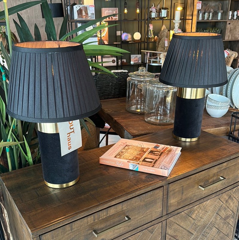 Black & Gold Table Lamp - OUThaus