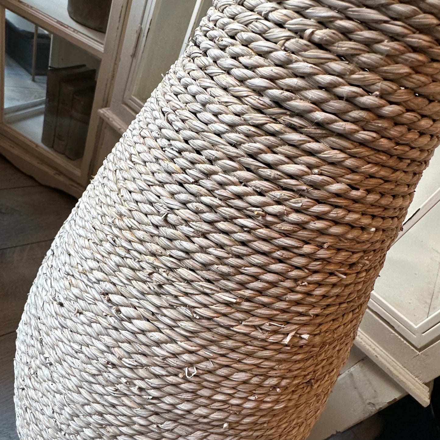 Seagrass Vase (White)