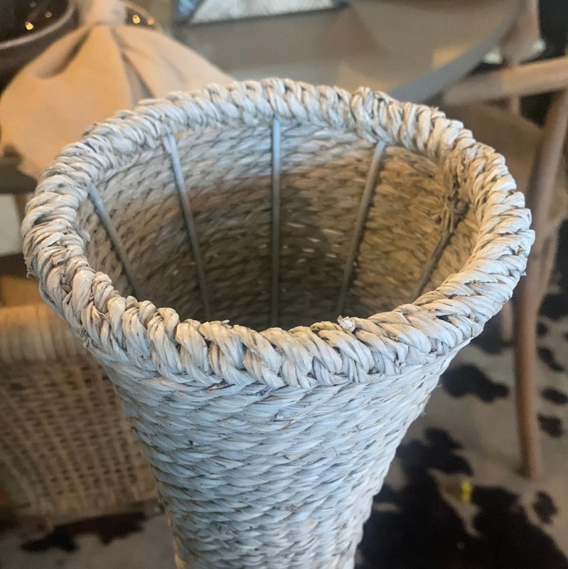 Seagrass Vase (White) - OUThaus