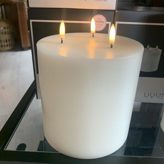 Uyuni Candle Triple Flame Pillar White LED - OUThaus