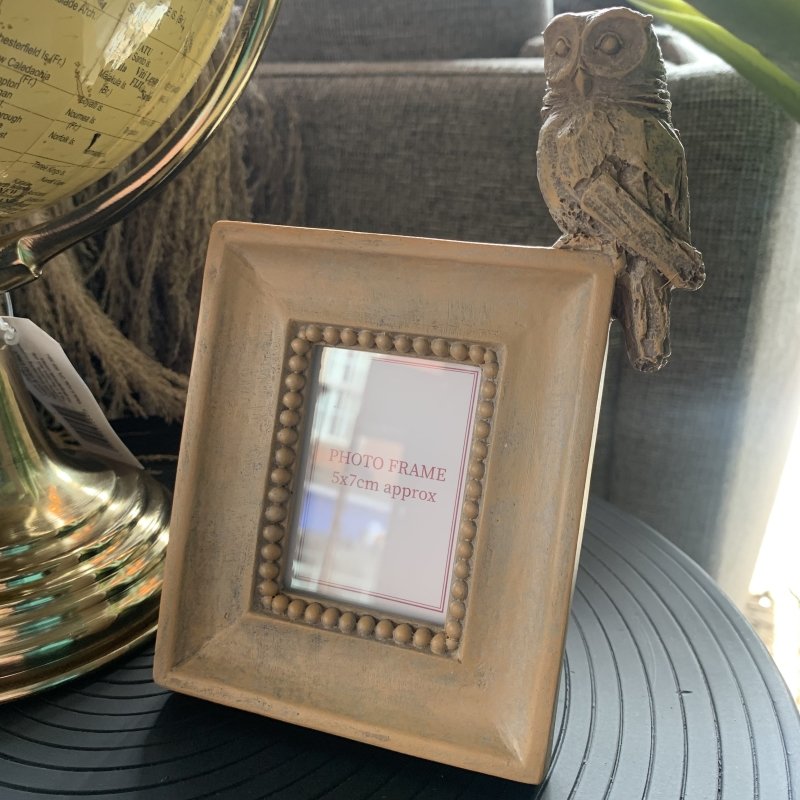 Wooden Effect Owl Frame - OUThaus