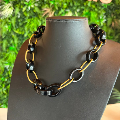 Interlocking Oval Necklace