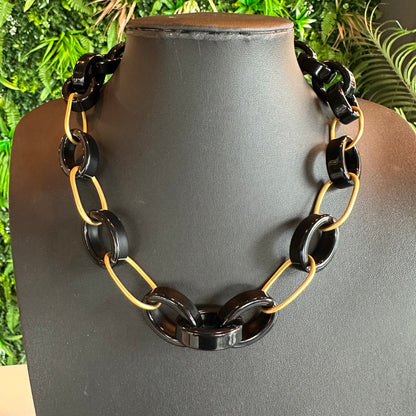 Interlocking Oval Necklace