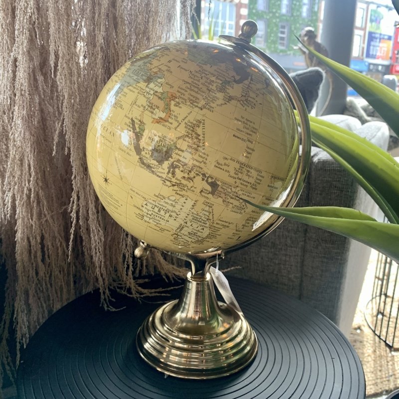 Cream/Gold Globe - OUThaus