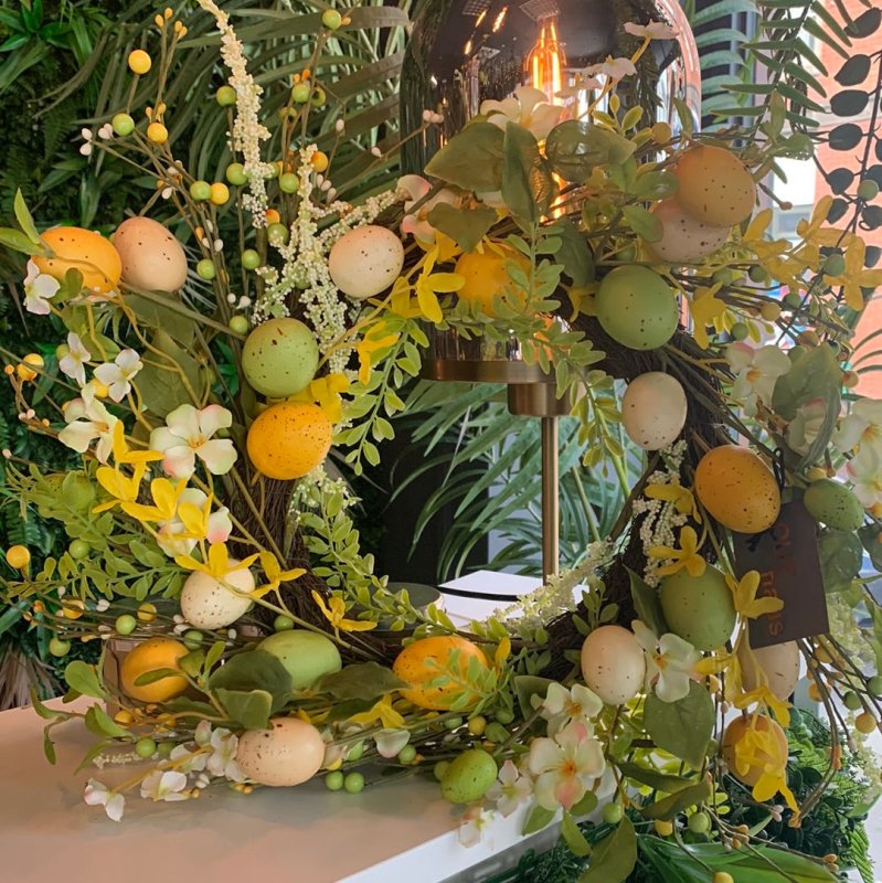 Egg lemon blossom Wreath - OUThaus