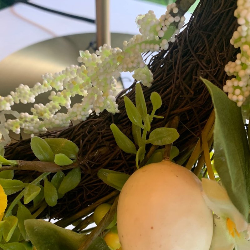 Egg lemon blossom Wreath - OUThaus