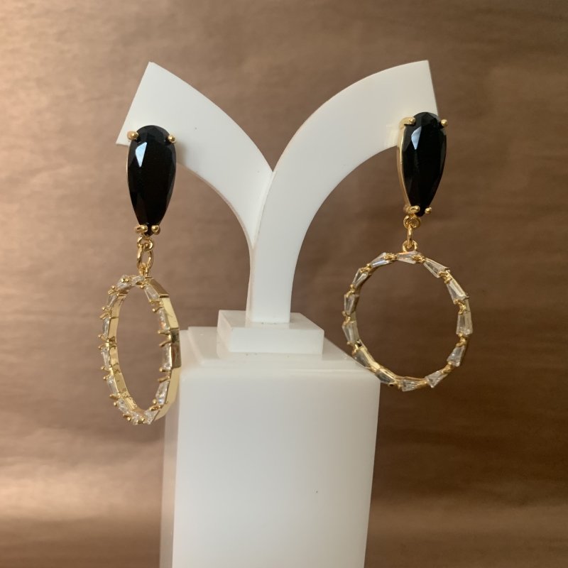 Gold Crystal Earrings - OUThaus