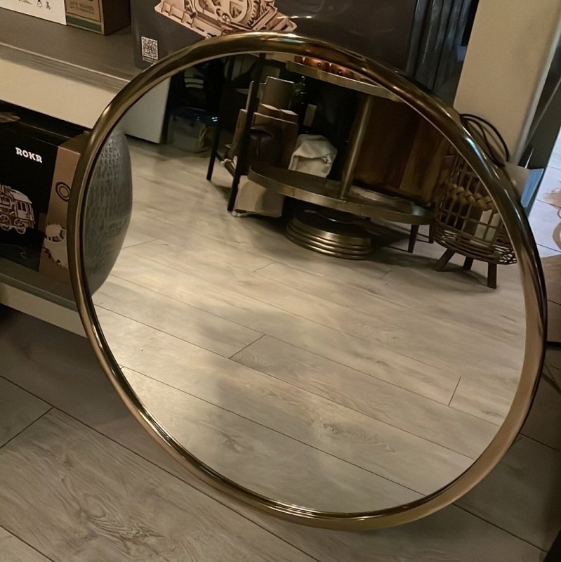 Gold Round Mirror - OUThaus