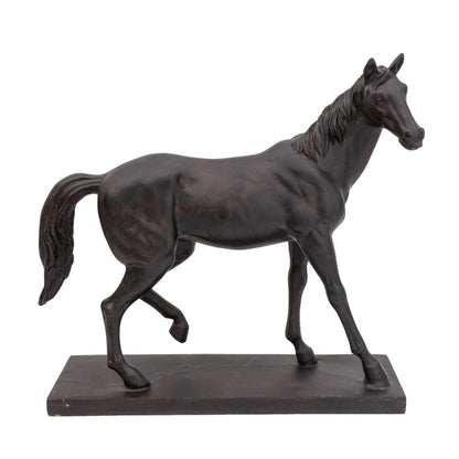 Horse on Plinth - OUThaus