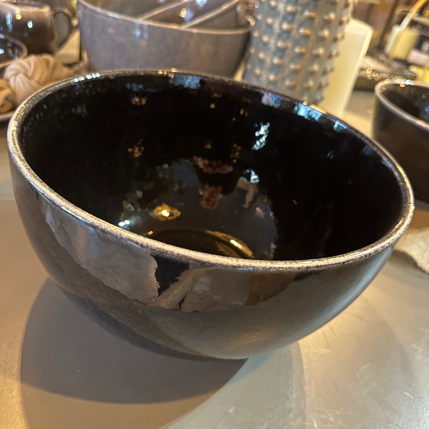 Calais Salad Bowl (Black)