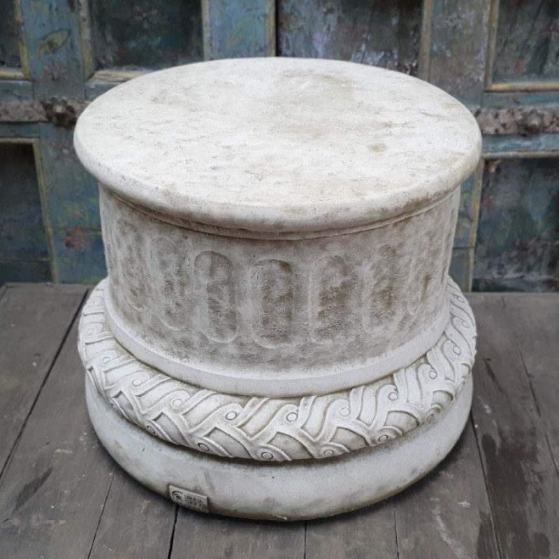 Lattice Pedestal - OUThaus