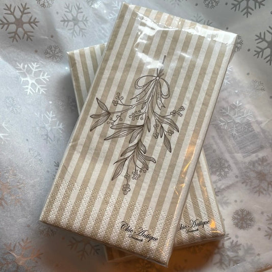 Napkin with Mistletoe & Christmas Tree - OUThaus