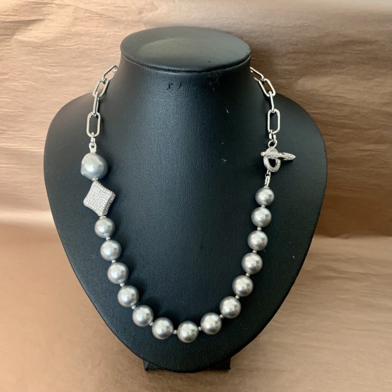 Pearl Chain Necklace - OUThaus