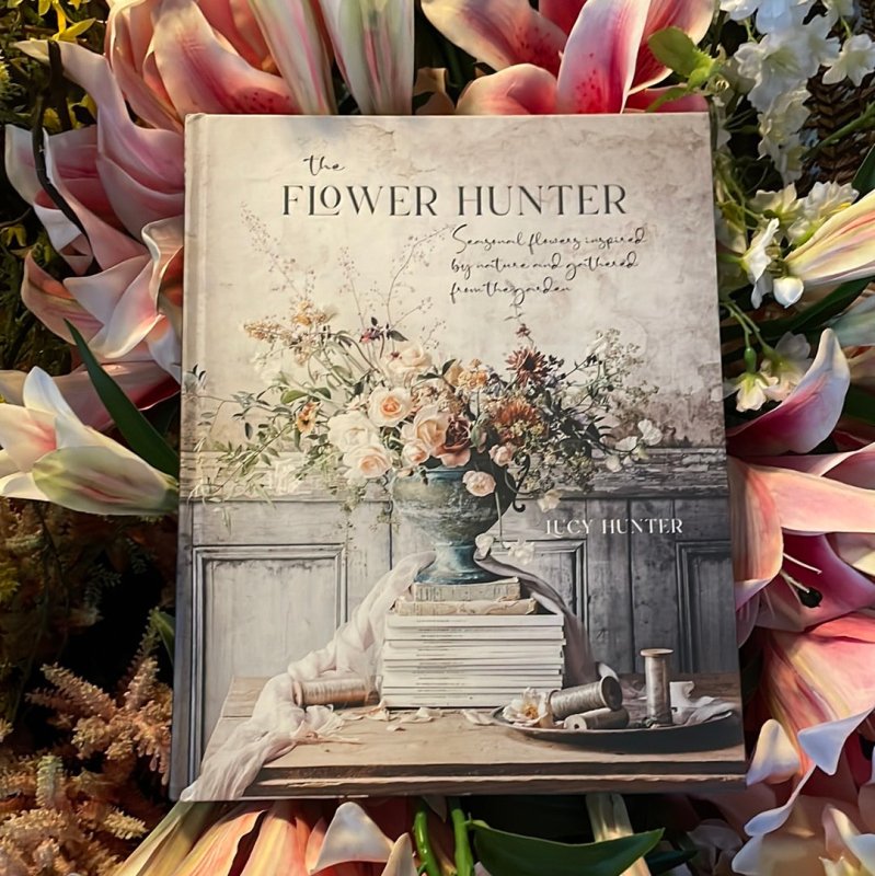 The Flower Hunter - OUThaus